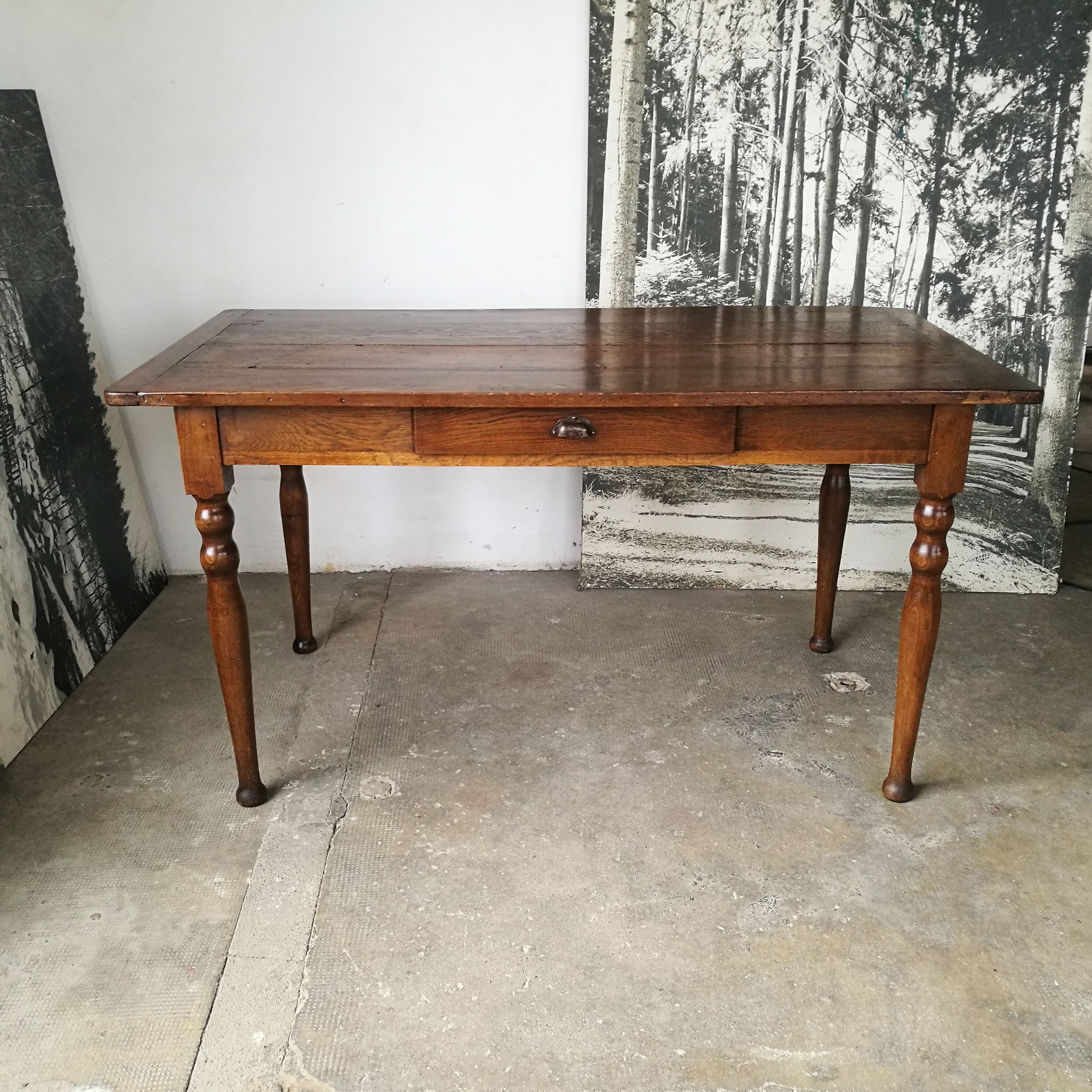 Farmhouse table