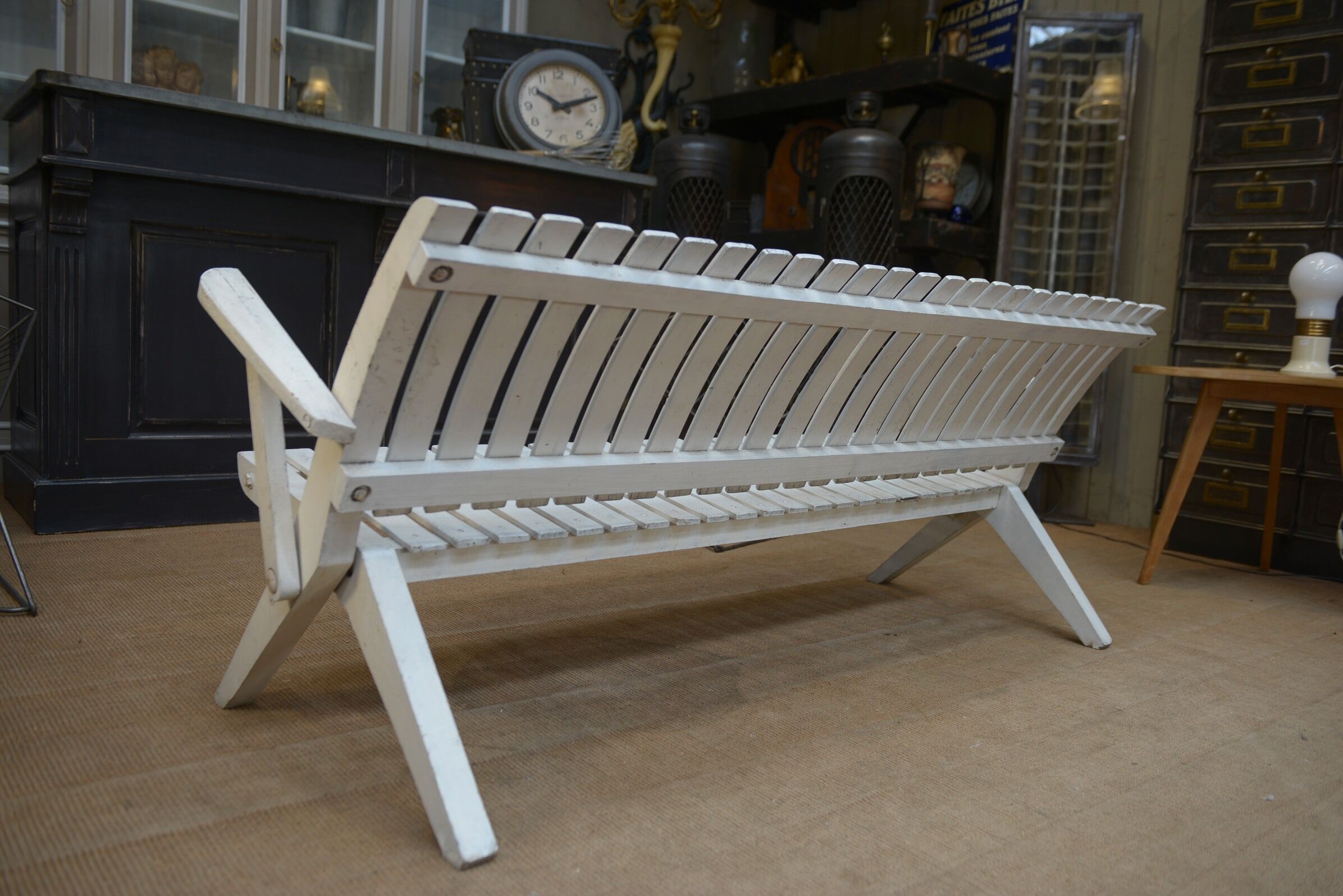 Folding garden bench in white lacquered beech of vintage origin 1950