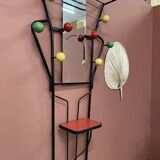 Wall-mounted locker room
