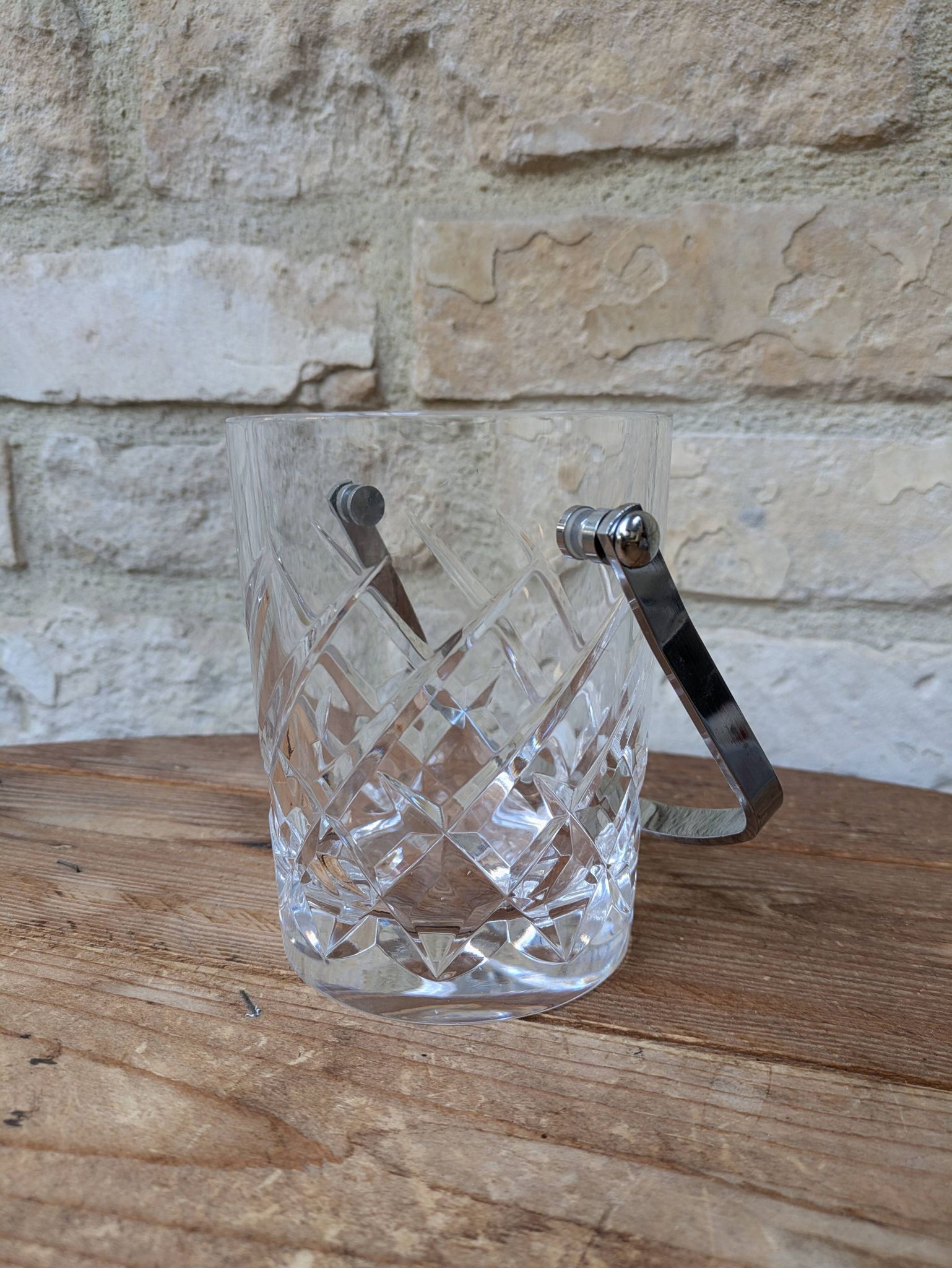 Seau à glaçons en cristal de Sèvres signé