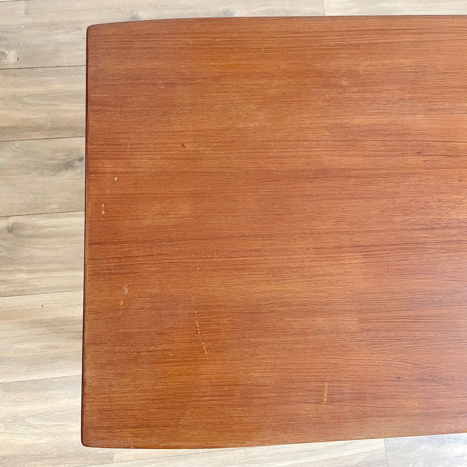 Extendable table by Folke Ohlsson