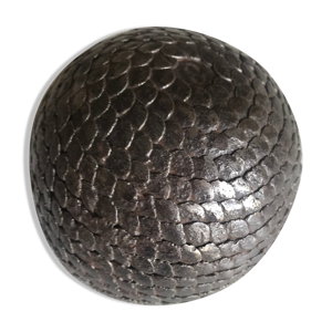 Boule lyonnaise de pétanque