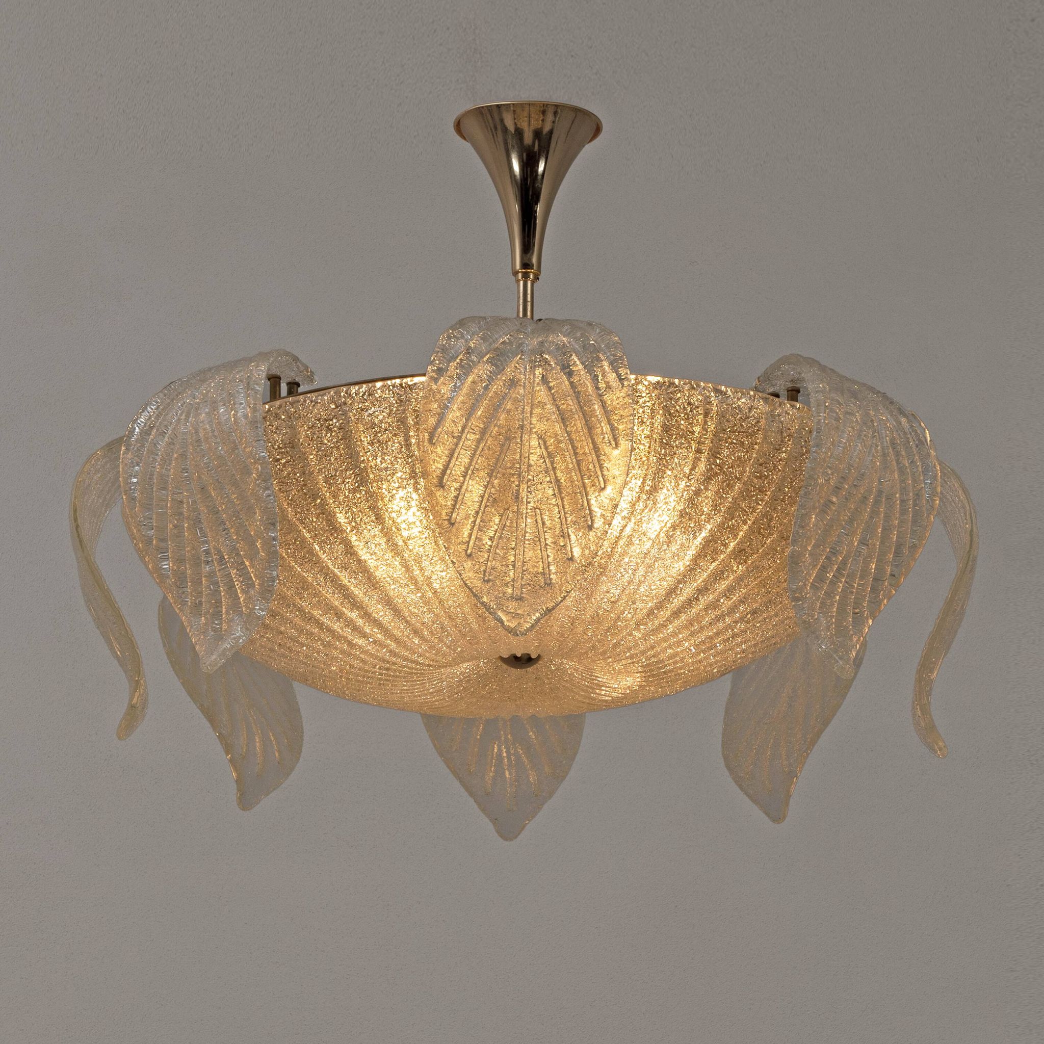 Vistosi Mid-Century Modern Italian Murano Glass and Brass Chandelier, 1960