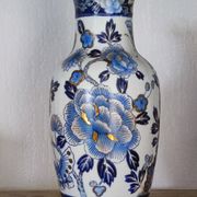 Asian vase