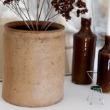 Old terracotta pot Provence XIX th