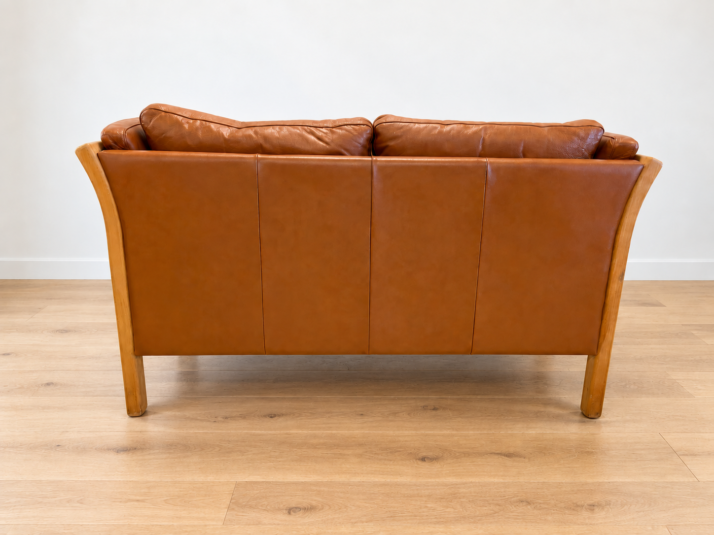 Vintage Danish 2 person sofa in cognac leather with oak frame