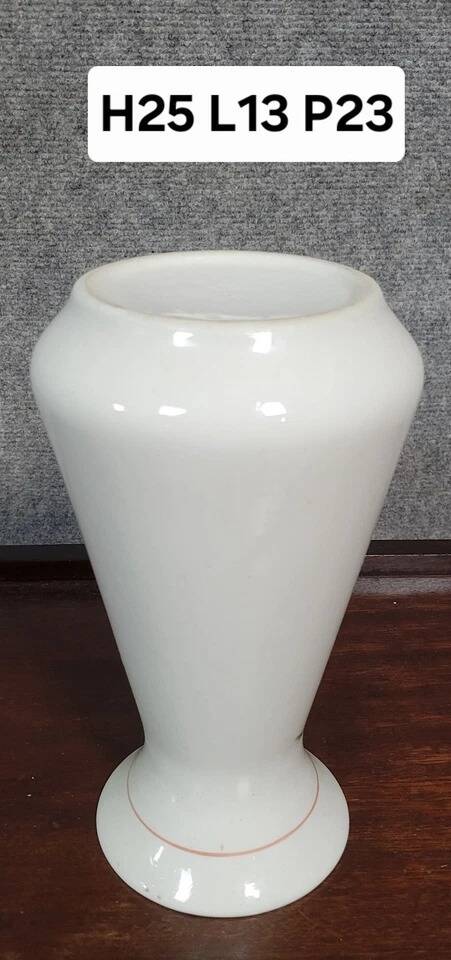 Finely hand-painted porcelain vase with toucans, circa 1950