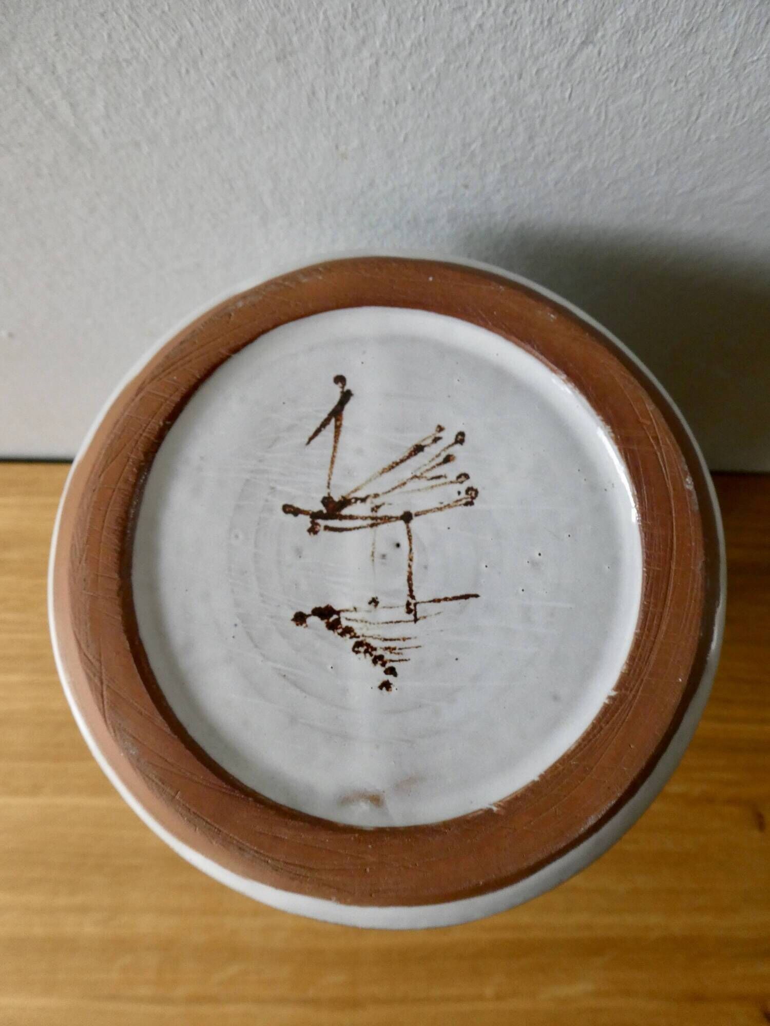 Vase rouleau en céramique de Michel Barbier, Vallauris