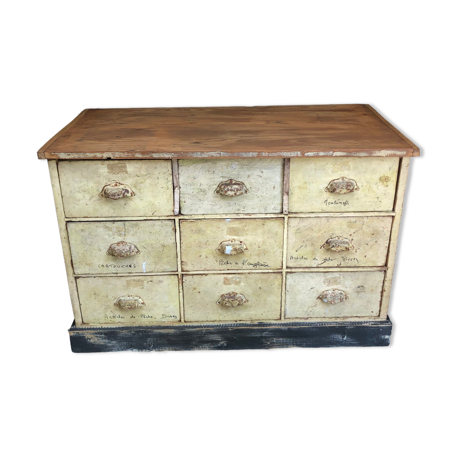 Trade cabinet with drawers