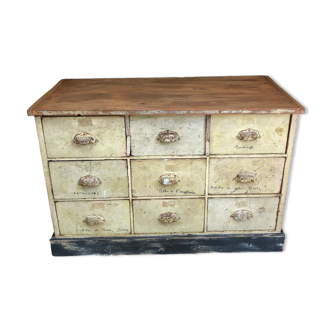 Trade cabinet with drawers