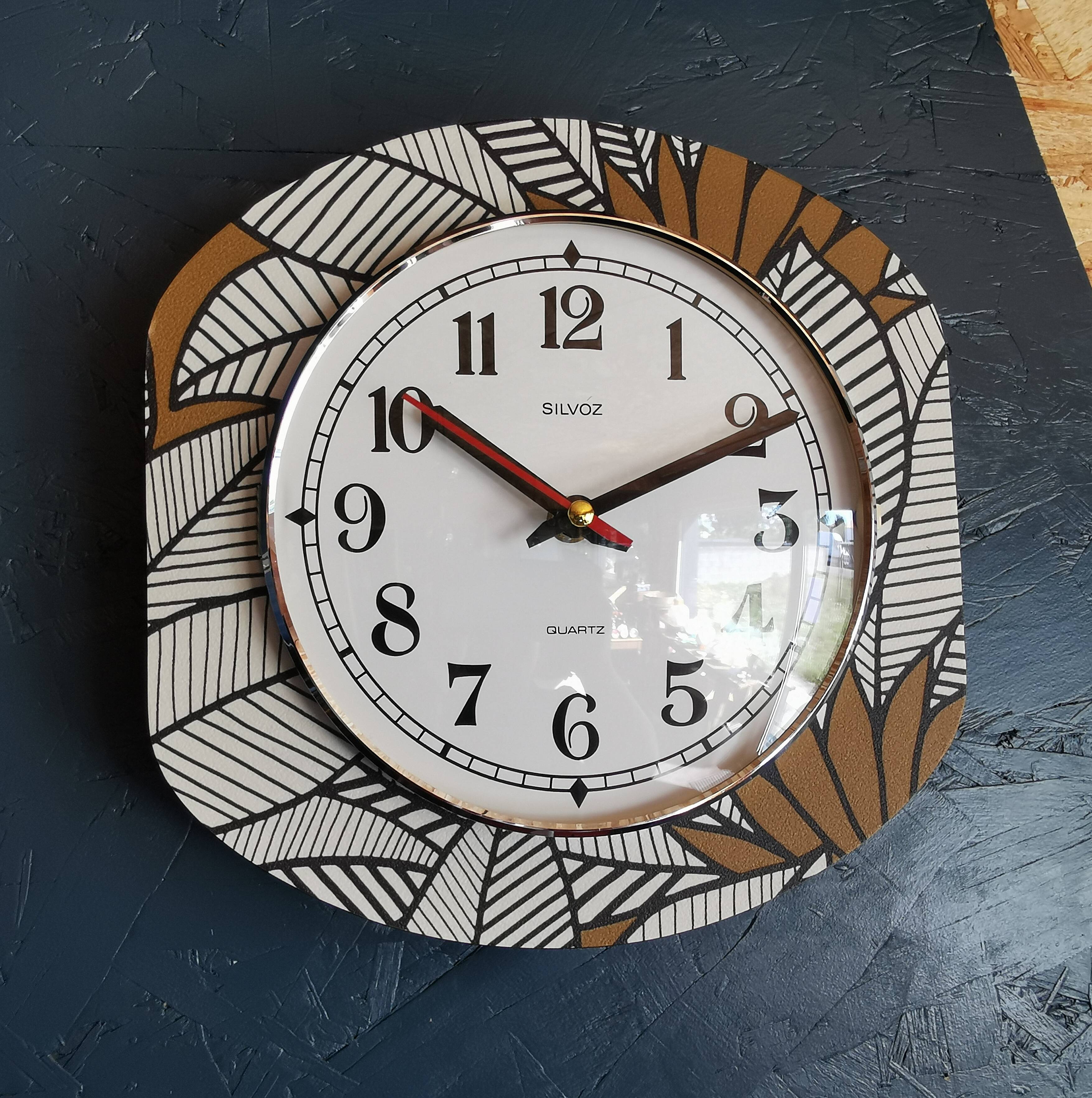 Vintage silent wall clock pendulum 60s "Silvoz black and white"