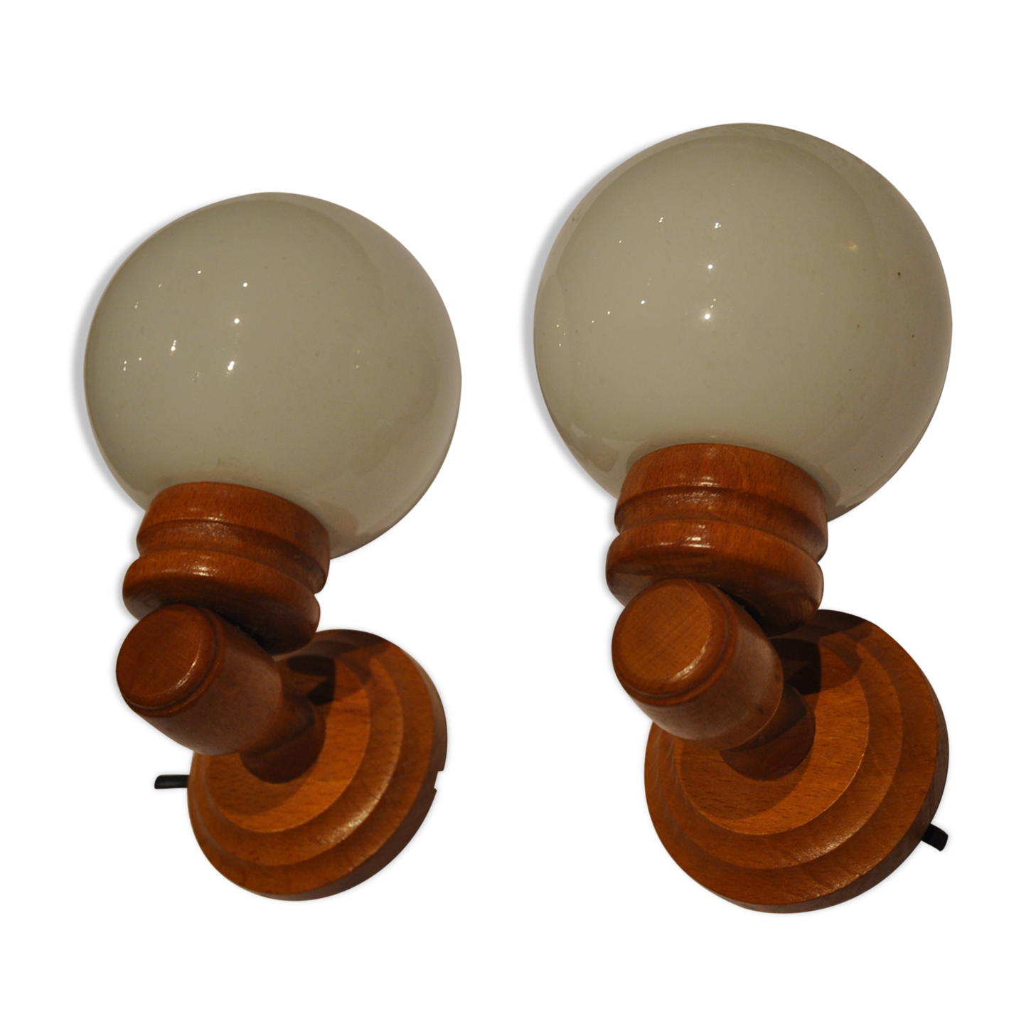 Duo of wooden wall light and glass globes