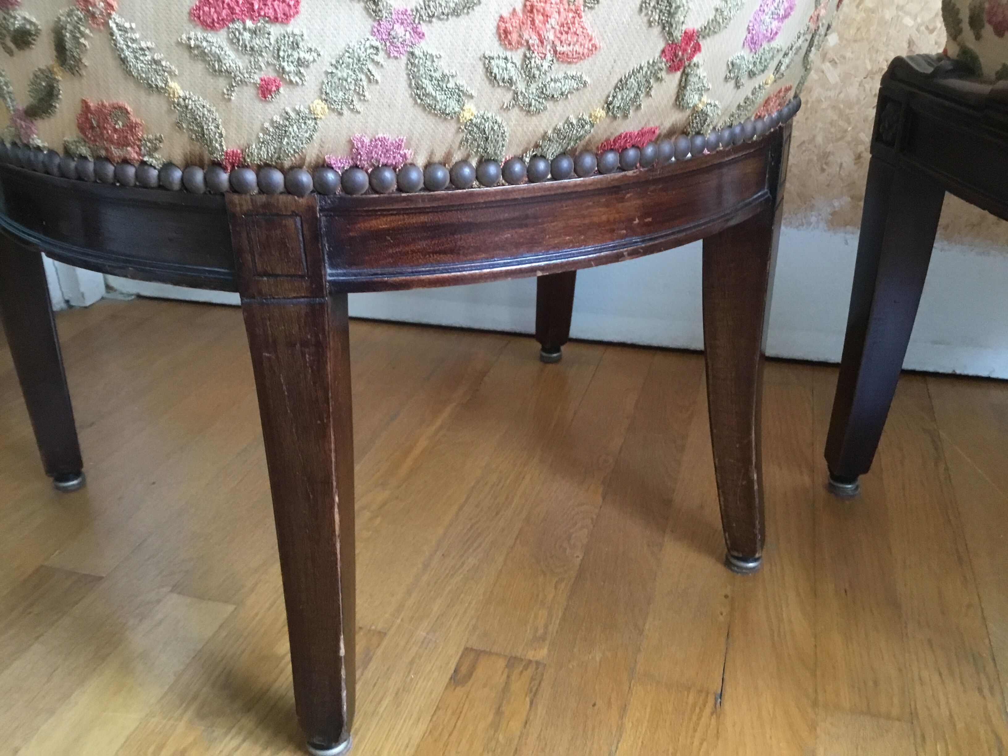 Pair of gooseneck gondola chairs