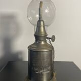 Pigeon Lamp