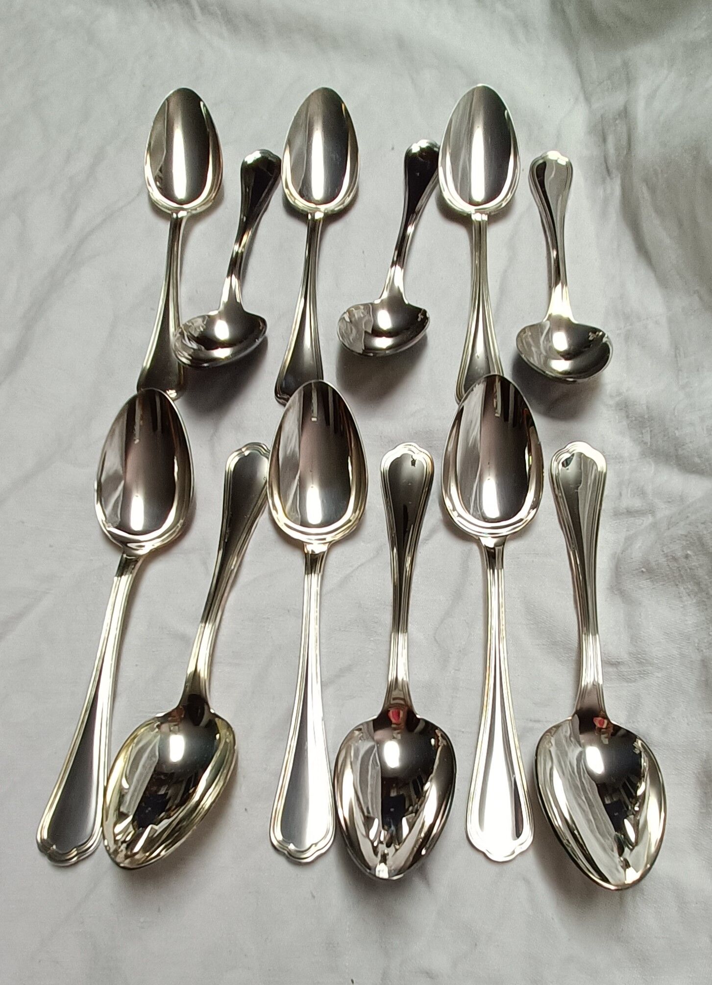 Set of 12 silver metal table spoons from christofle model "spatours"