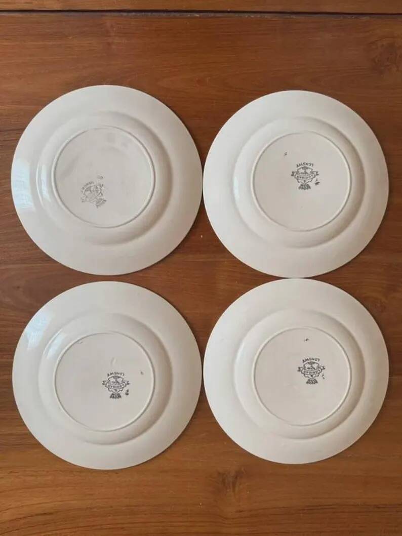 Set of 4 flat plates Longwy model Loridan – Antique earthenware from the late 19th to early 20th century.