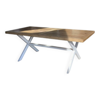 Dining table for 6-8 people