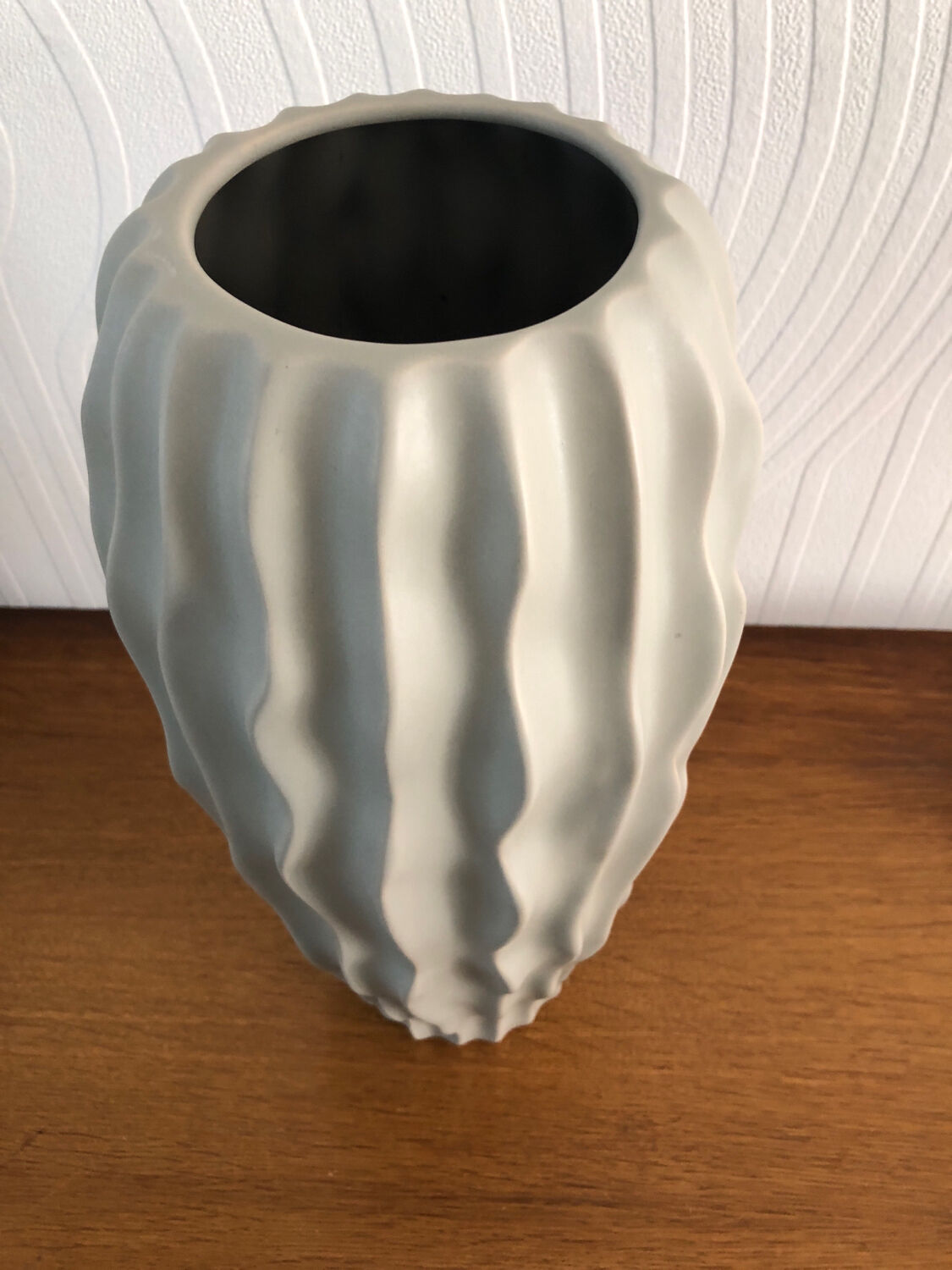 Grey/green ceramic vase
