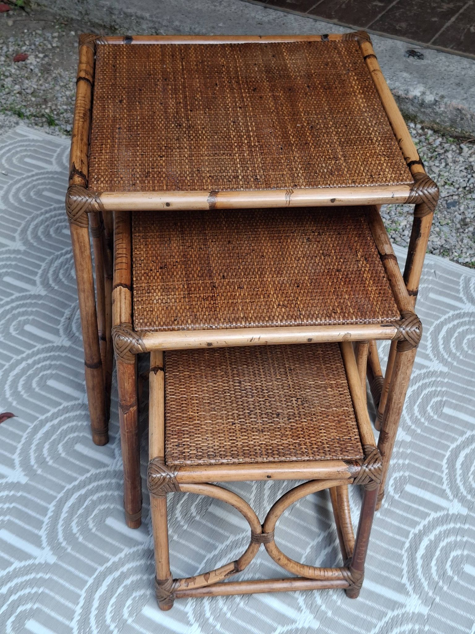Nest tables