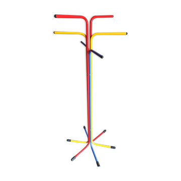 Porte-manteau pour Enfant coloré marque IKEA 1980