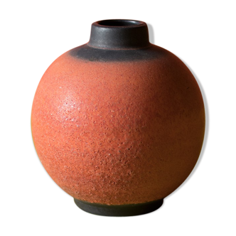 Coral vase from the 70s