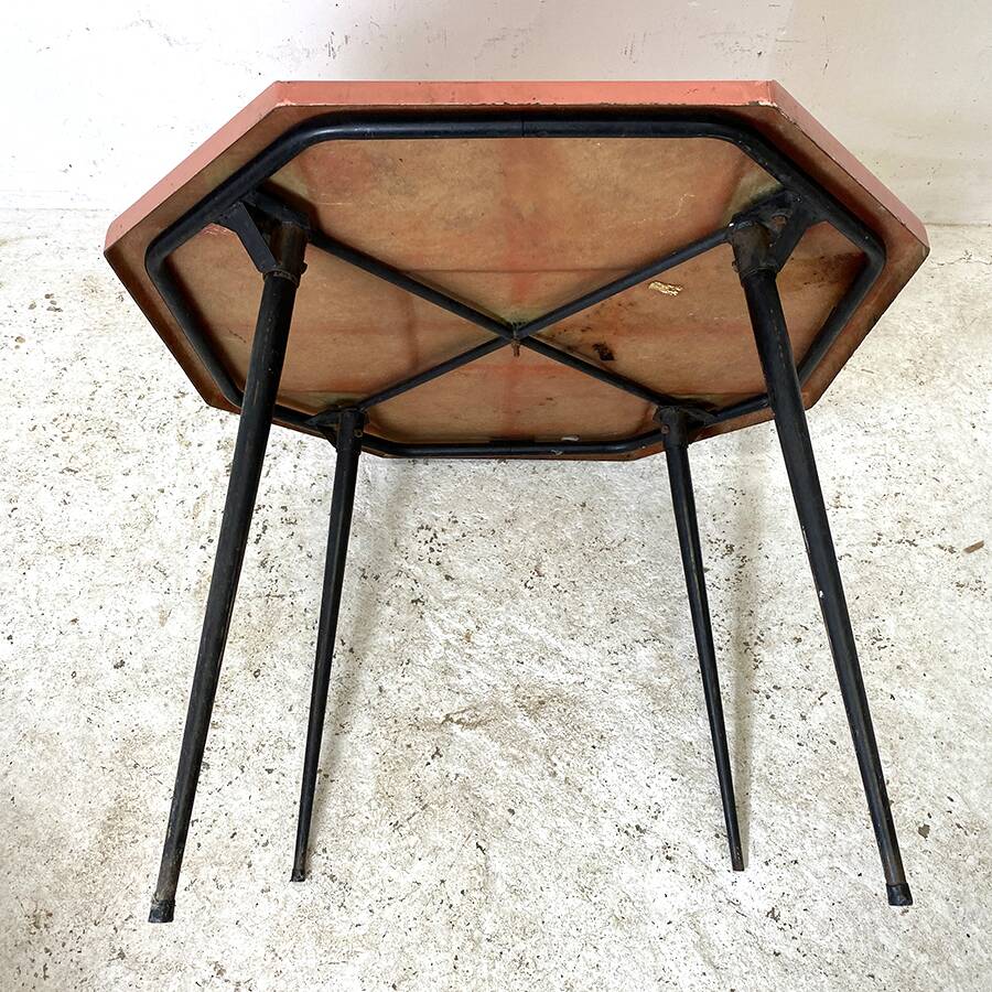 Canteen table from the 70s in resin and metal