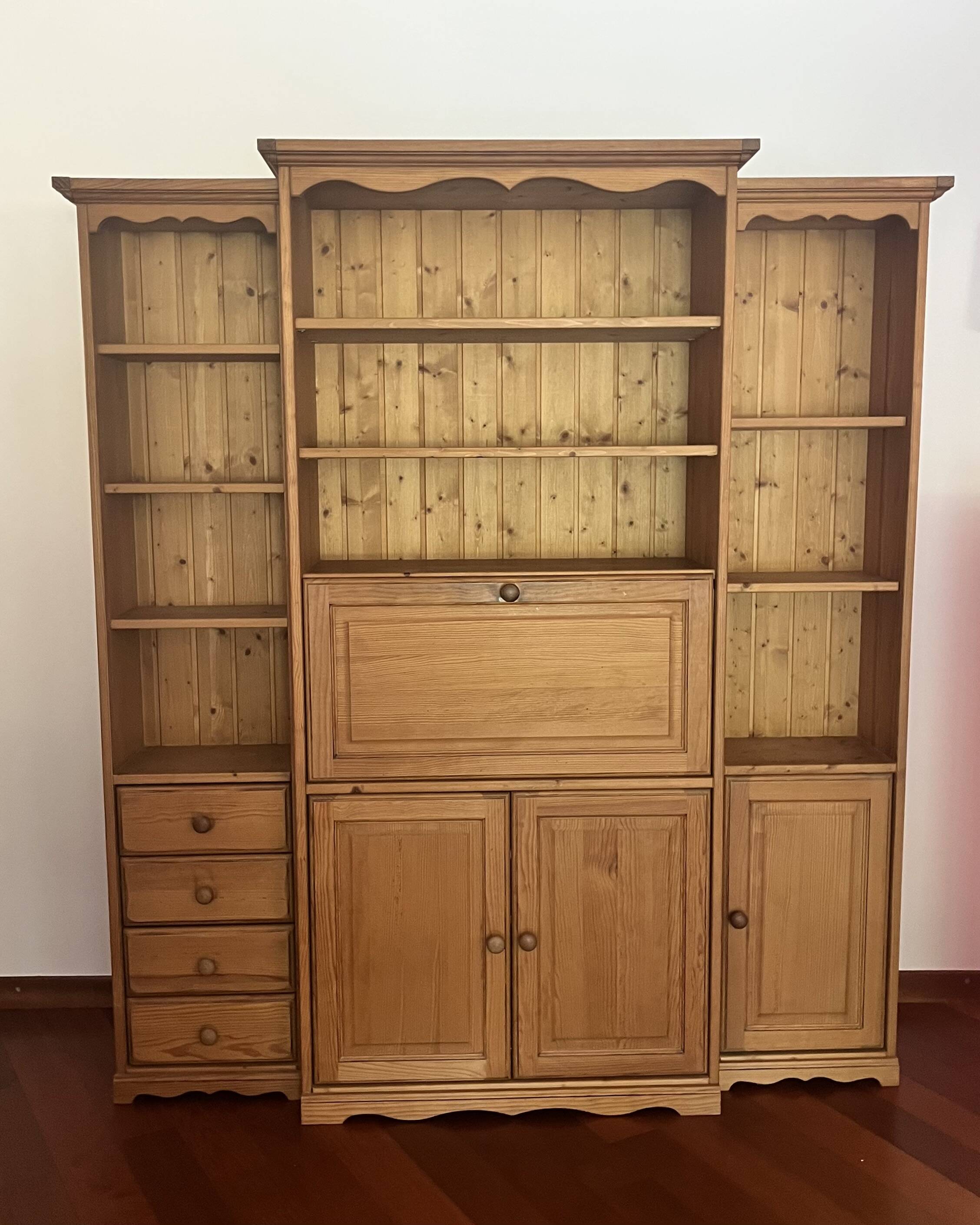 Meuble bar bibliothèque en pin massif