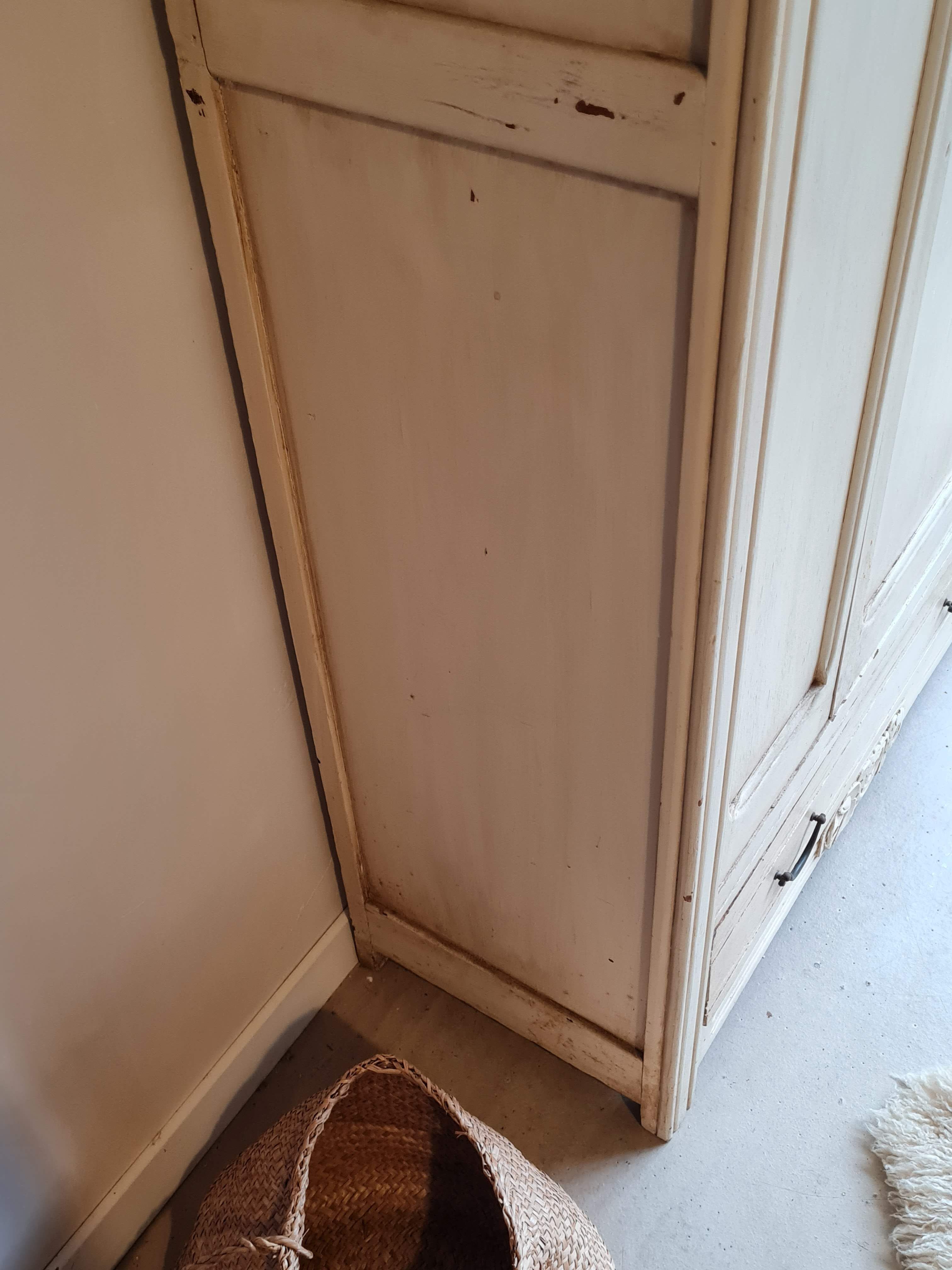 Art Deco Parisian wardrobe