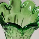 Murano style vase, in art glass. With twisted design/scalloped neck/27 cm