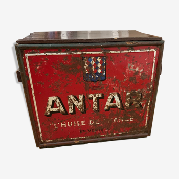 Antar chest metal wood plate