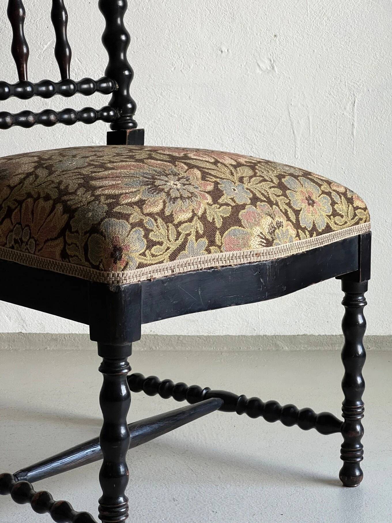 Oak bobbin chair | France | 1850s