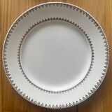 Golden dinner plates