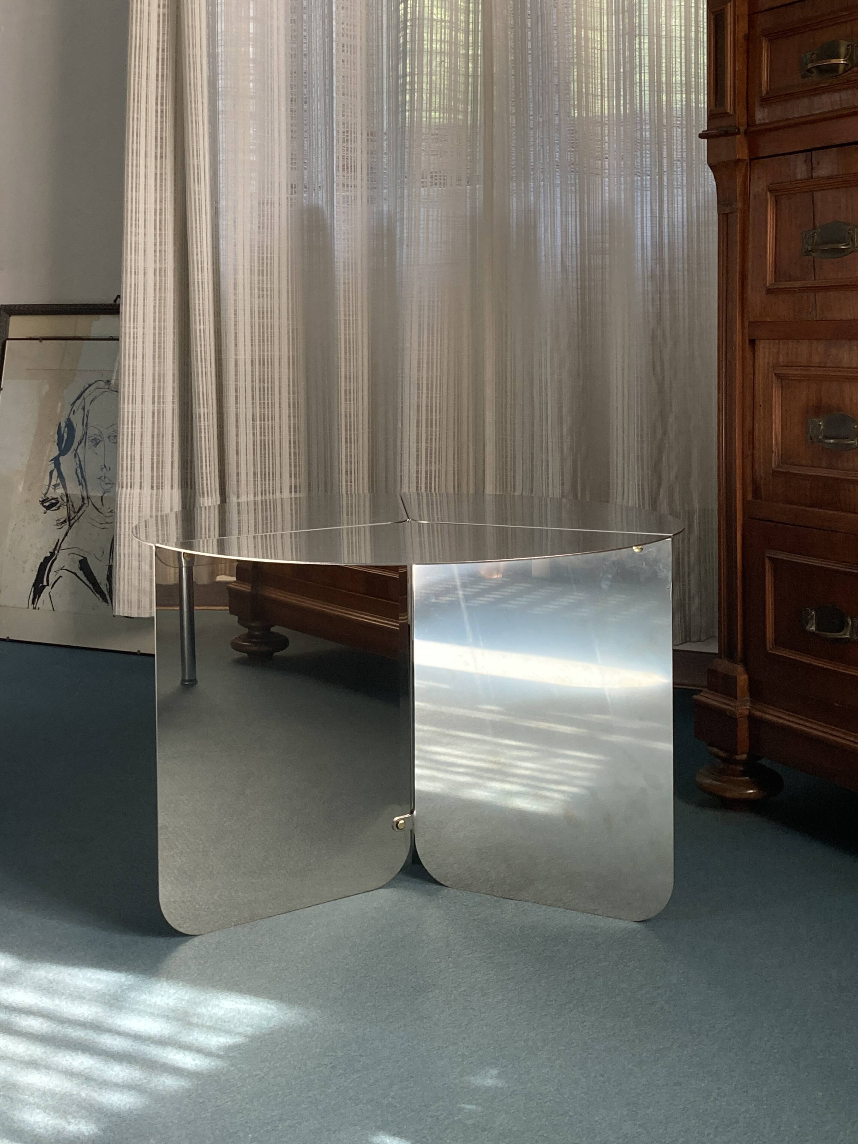 "120" coffee table in stainless steel, minimal design by folding metal