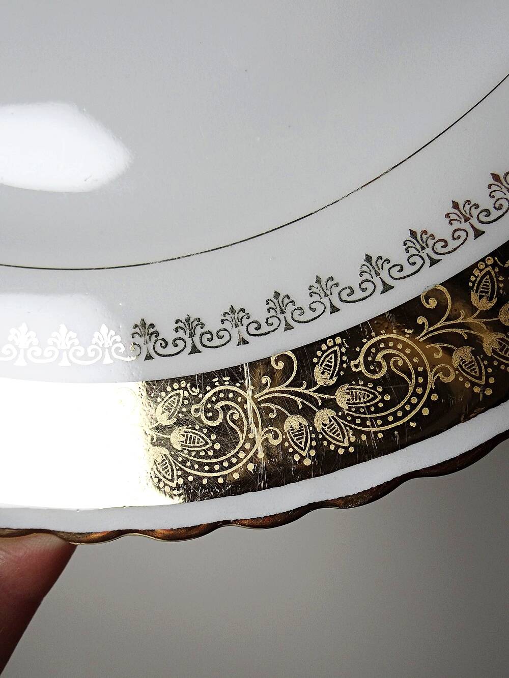 Set of 6 vintage flat plates ADP L Royal Limoges, gilded porcelain - 2