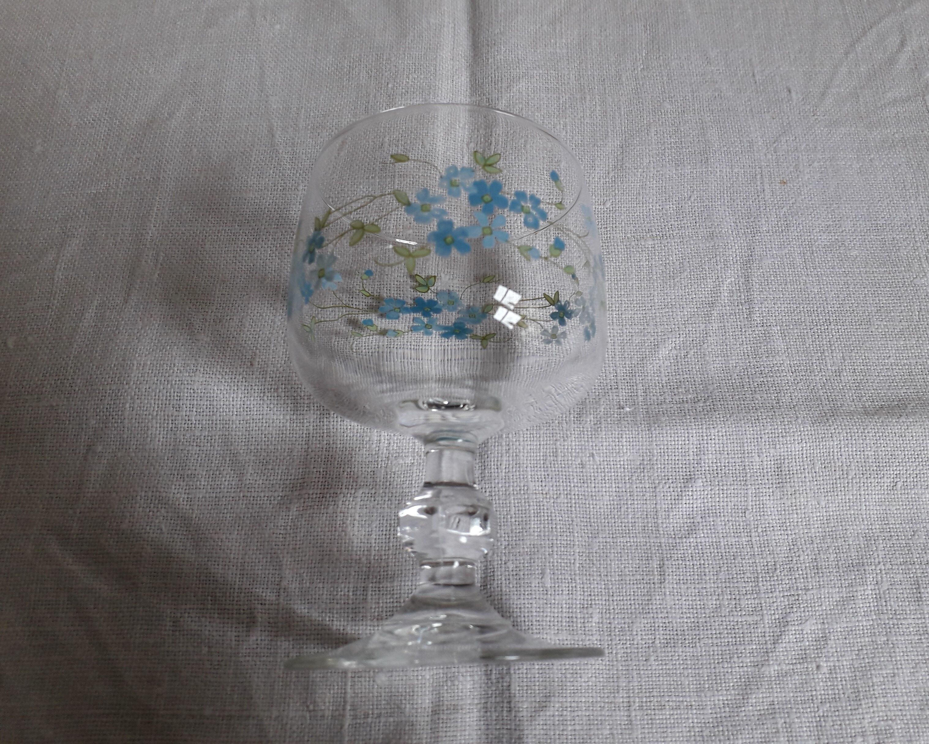 12 vintage myosotis model wine glasses