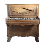 Former piano wood carved