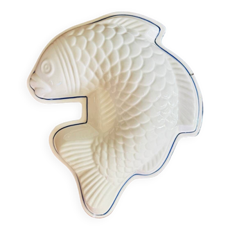 Vintage ceramic fish dish