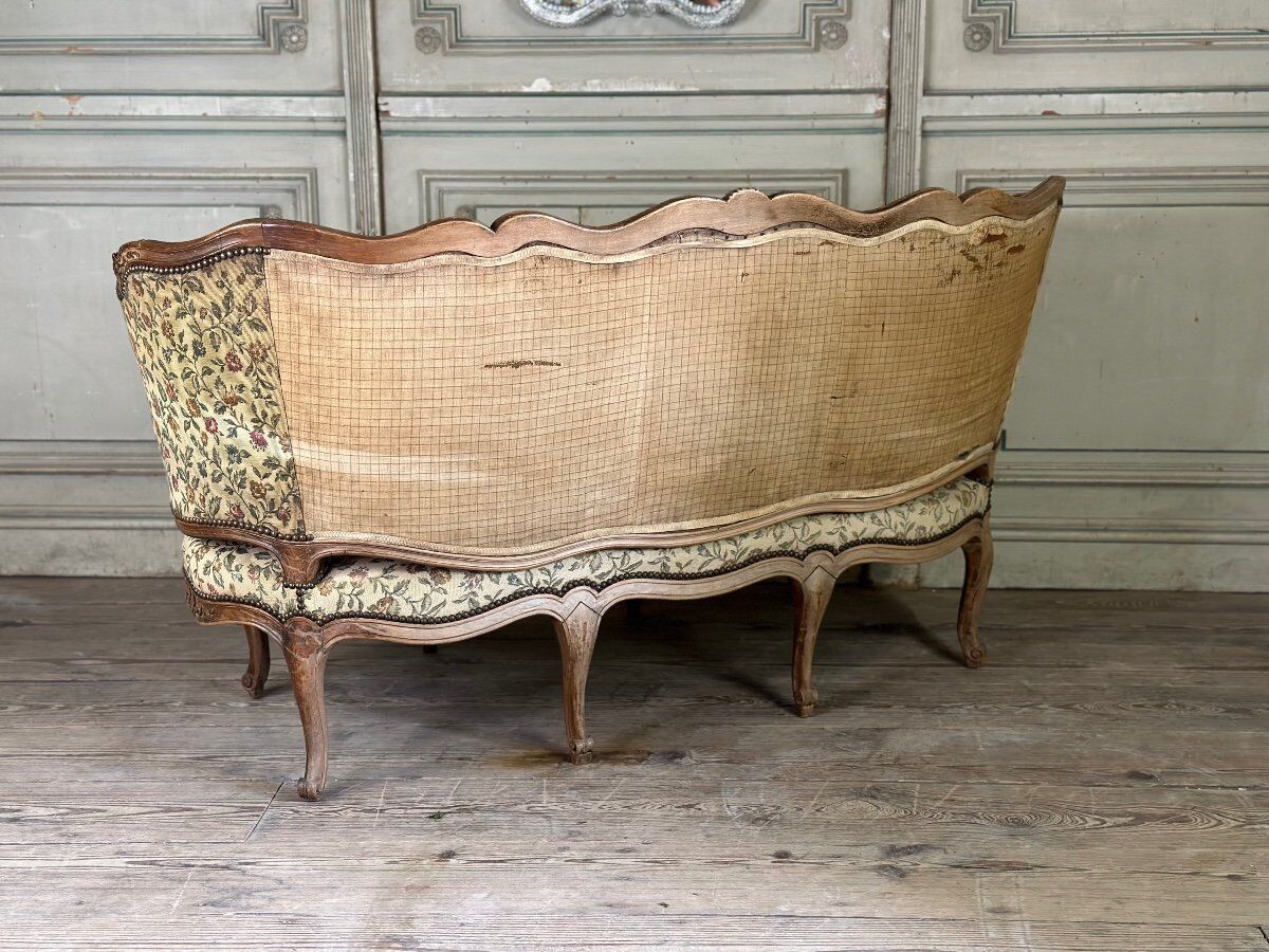 Louis XV carved wood basket seat, 18th century