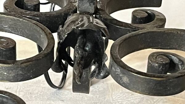 Paire de chandeliers  3 feux fer forgé sur pied vintage