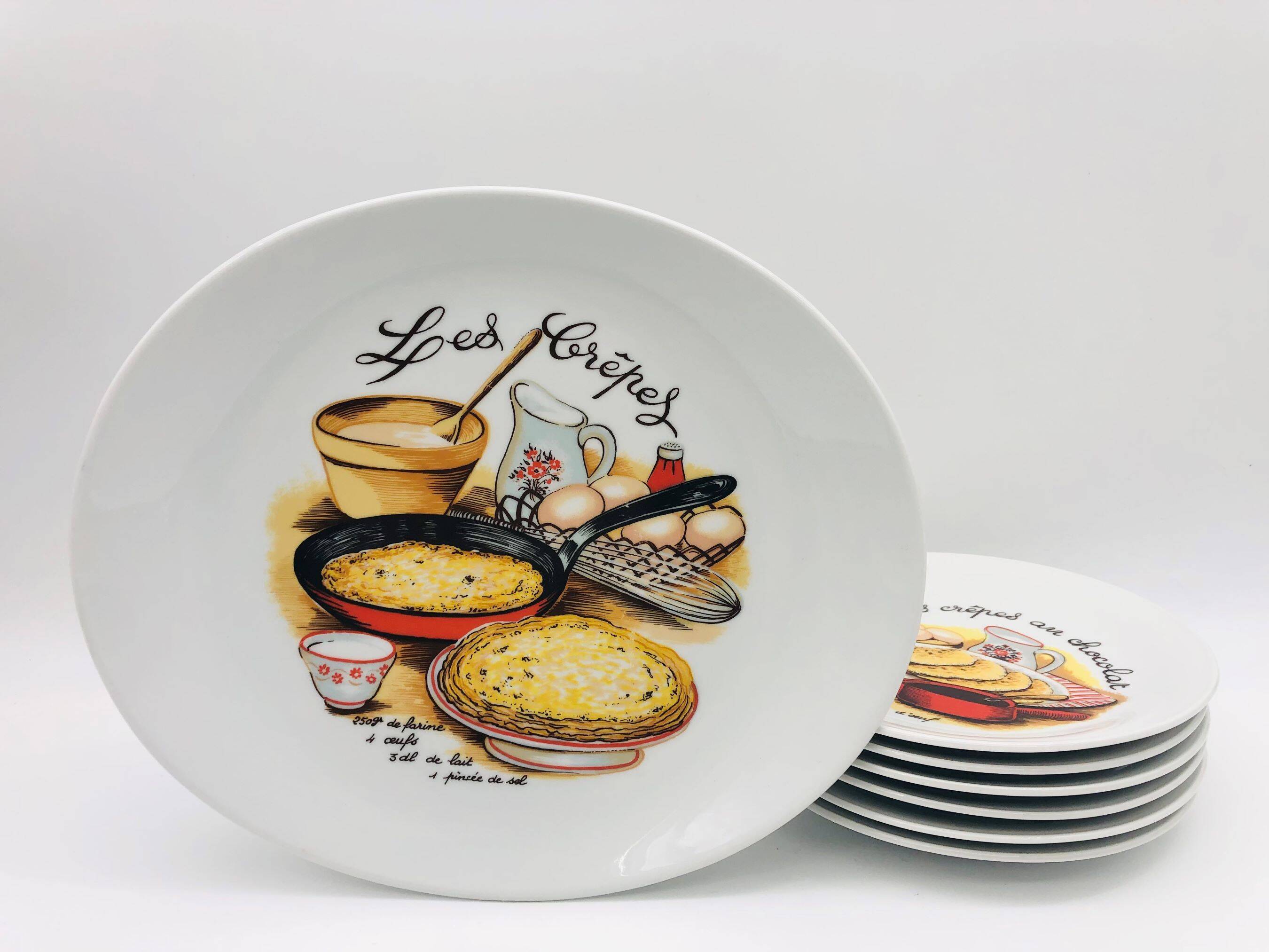 6 Crepe plates and its dish, in porcelain.