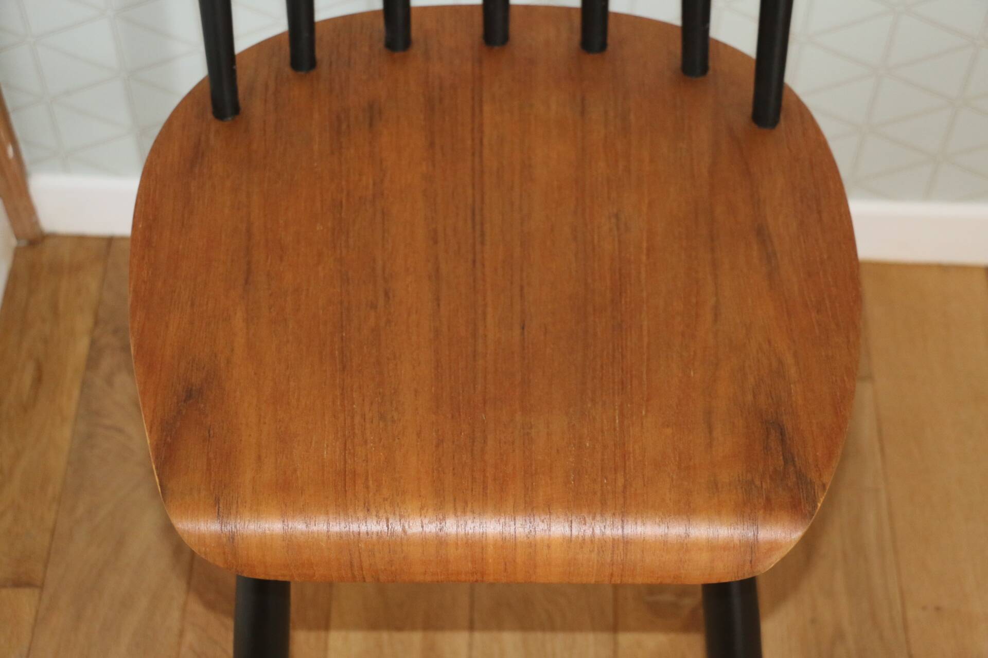 Chaise fanette d’ilmari tapiovaara