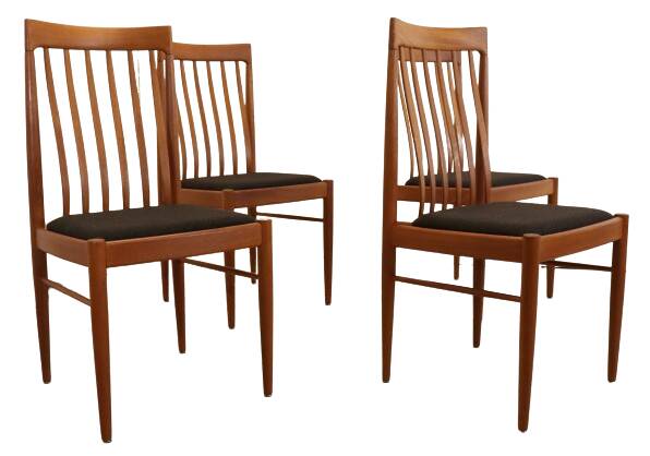 Set van 4 Bramin eetkamerstoelen 'Halgarde'