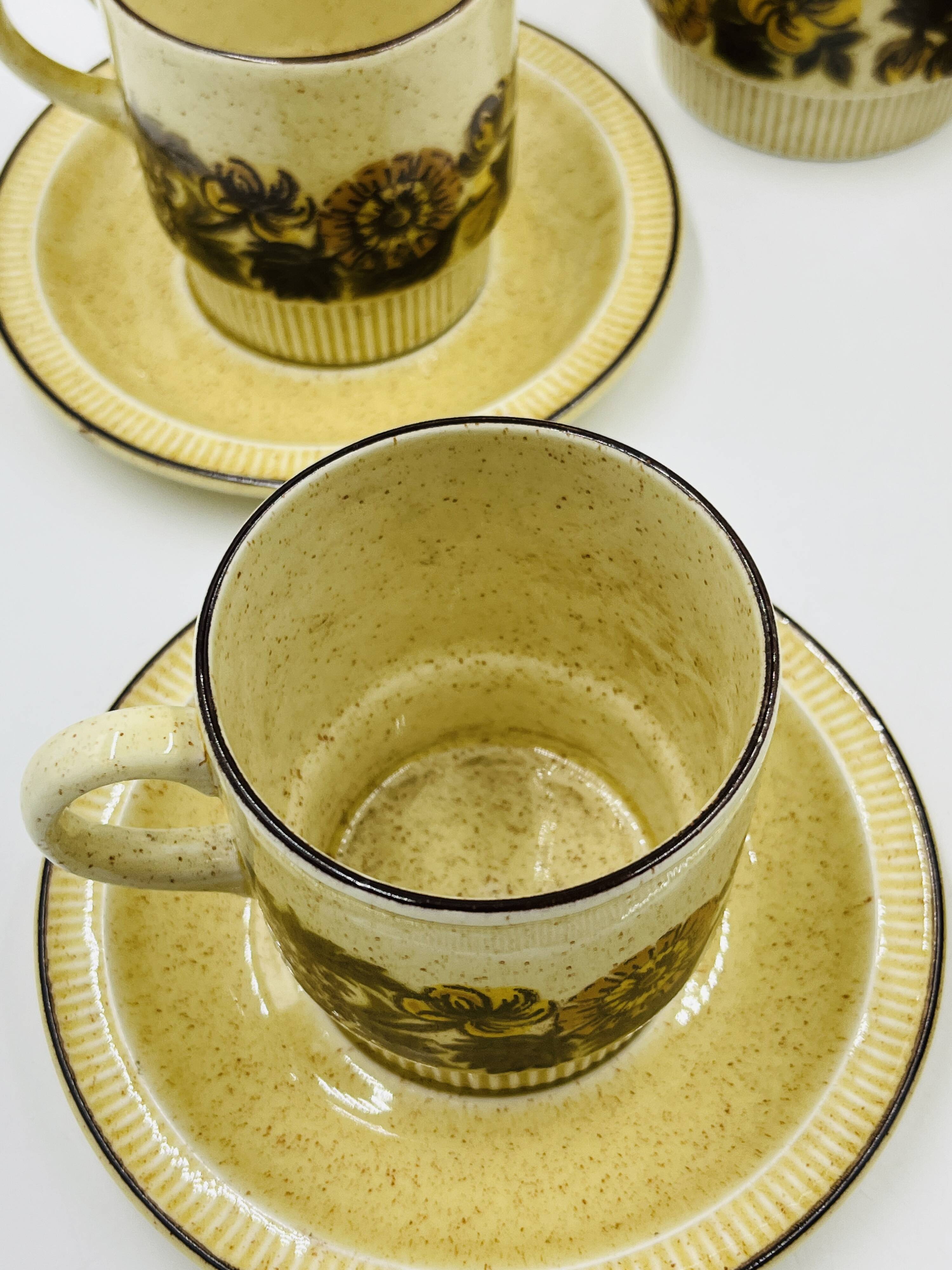 Service à café 4 personnes Poole Pottery modèle Thistlewood