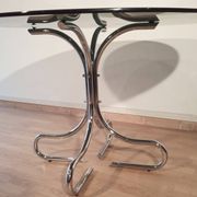 Table basse italienne du milieu du siècle en chrome et acier avec plateau rond en verre fumé, années 1960