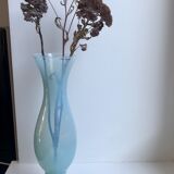 Vase opaline bleu ciel