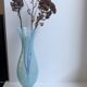 Vase opaline bleu ciel