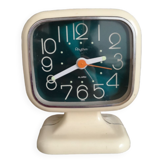 Clock and mechanical alarm clock Rhythm Made in Japan 70s space age