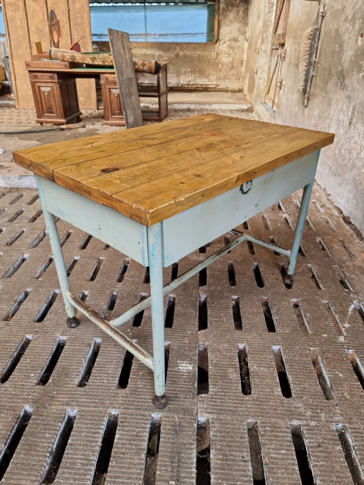 Industrial workbench side table bathroom furniture with drawers
