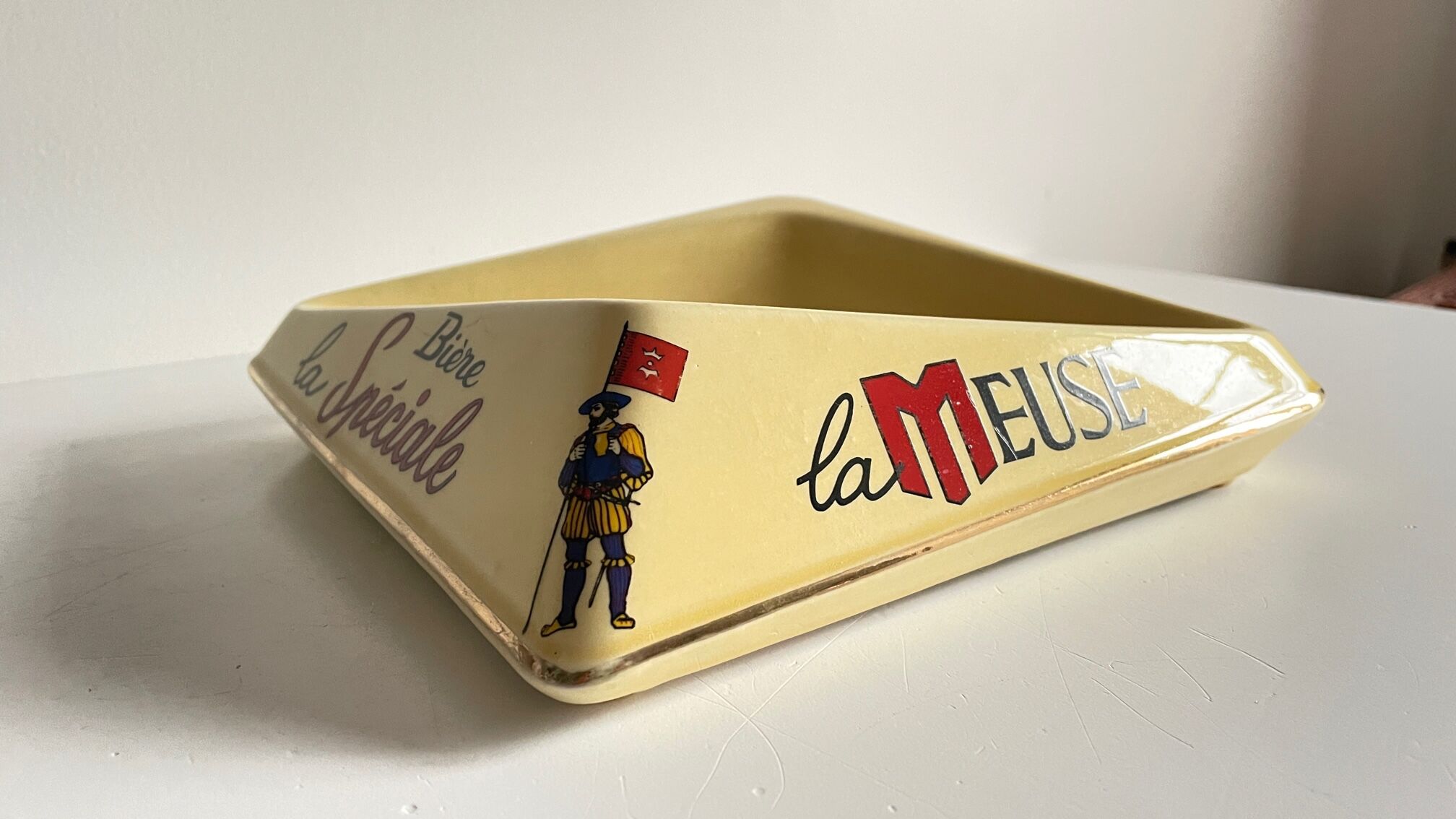 Vintage ceramic bistro ashtray