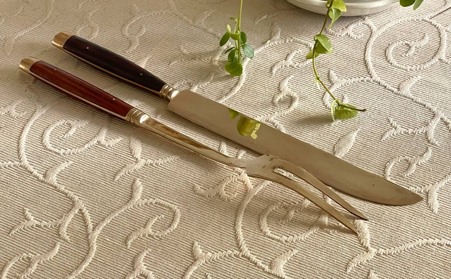 Service cutlery, brass and rosewood.